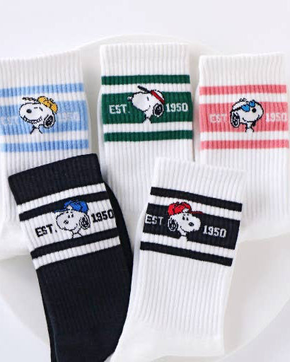 Snoopy Sports Crew Ankle Socks : Green Line