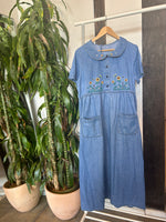 Vintage Denim Collared Button-Down Dress