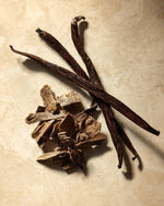 Smoked Oud & Vanilla Candle