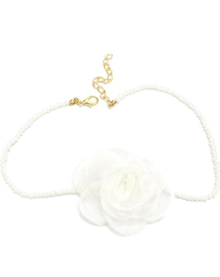 White Pearl Flower Choker